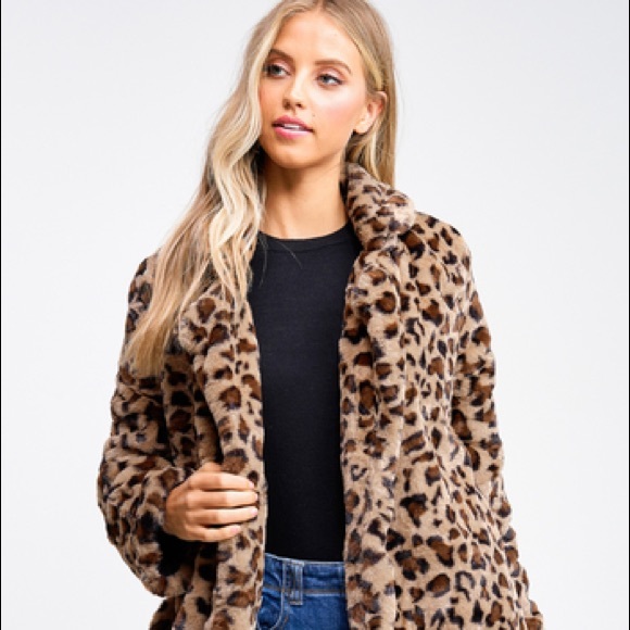 Love Tree Jackets & Blazers - Cheetah Faux Fur Coat